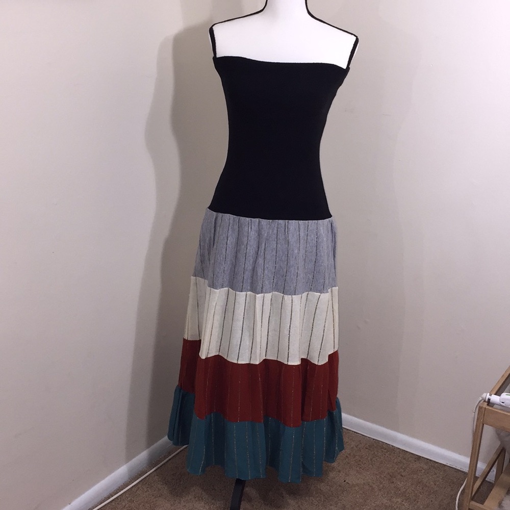 STRAPLESS LONG DRESS
